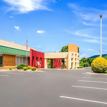 Quality Inn Roanoke Airport Eksteriør billede