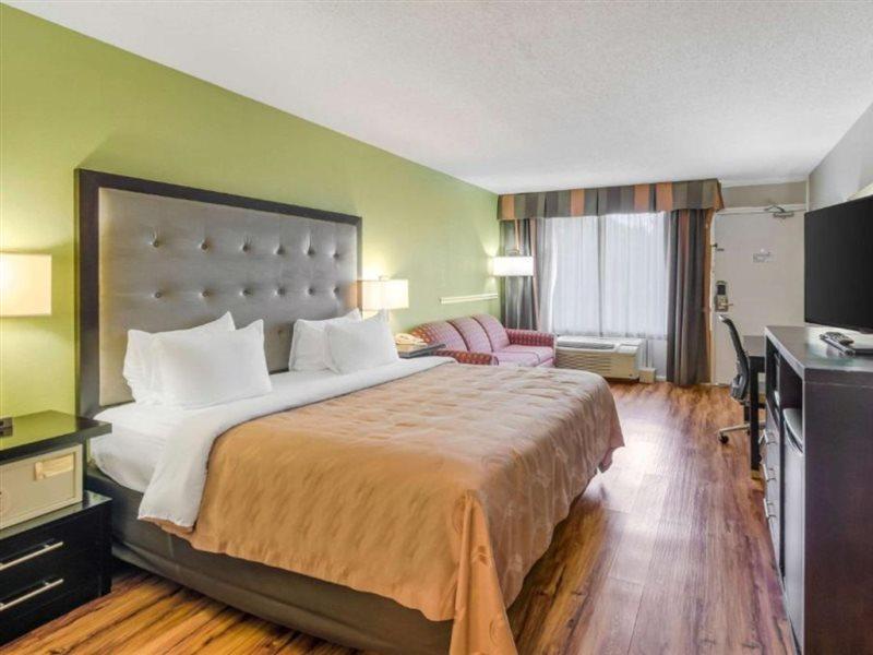 Quality Inn Roanoke Airport Eksteriør billede